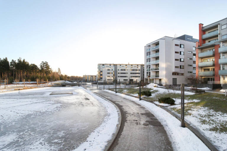 Julkisivukuva 5