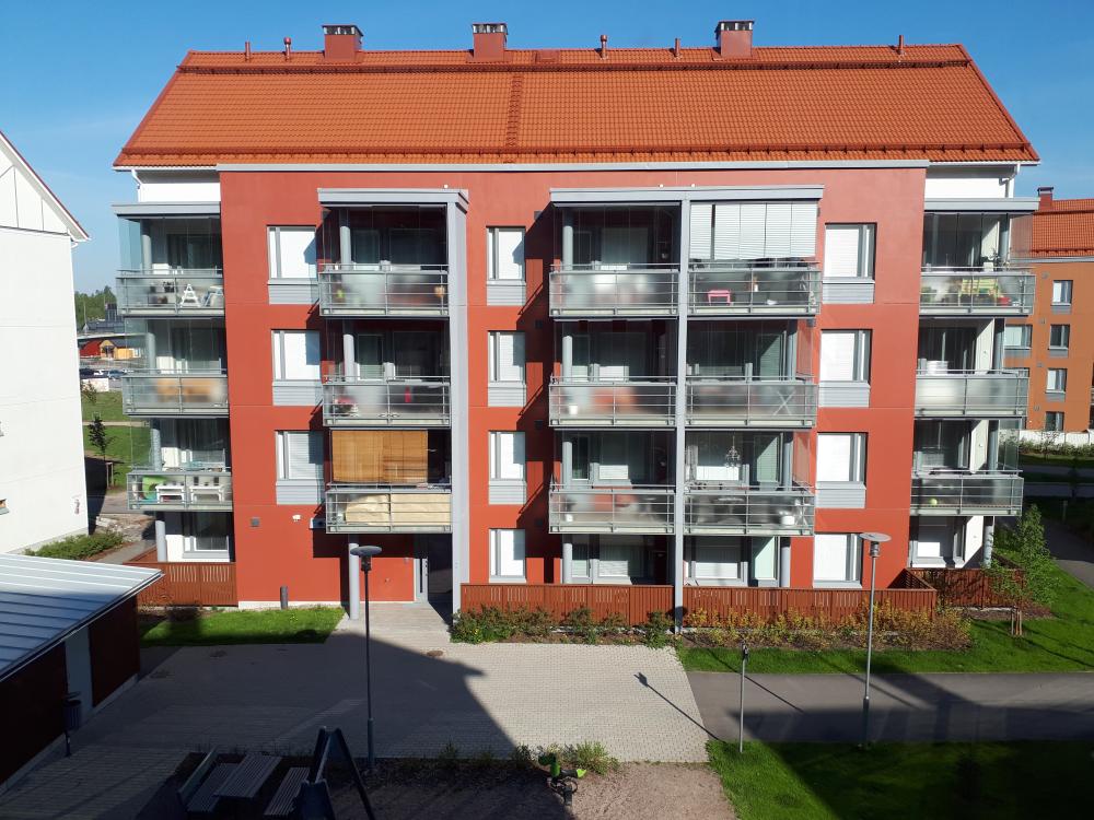 Julkisivukuva 3