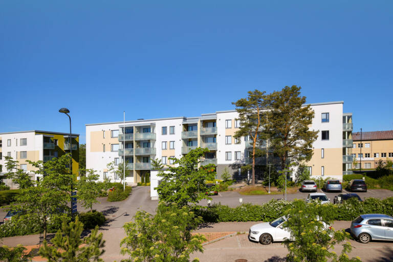 Julkisivukuva 3