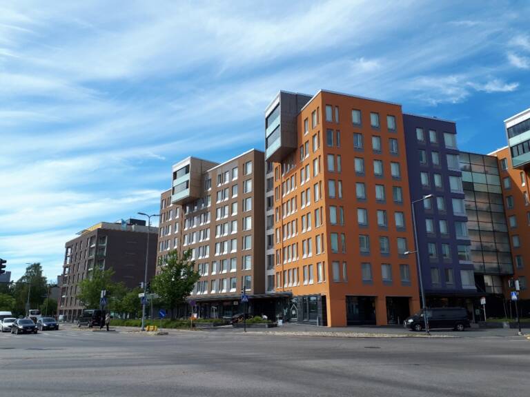 Julkisivukuva 3