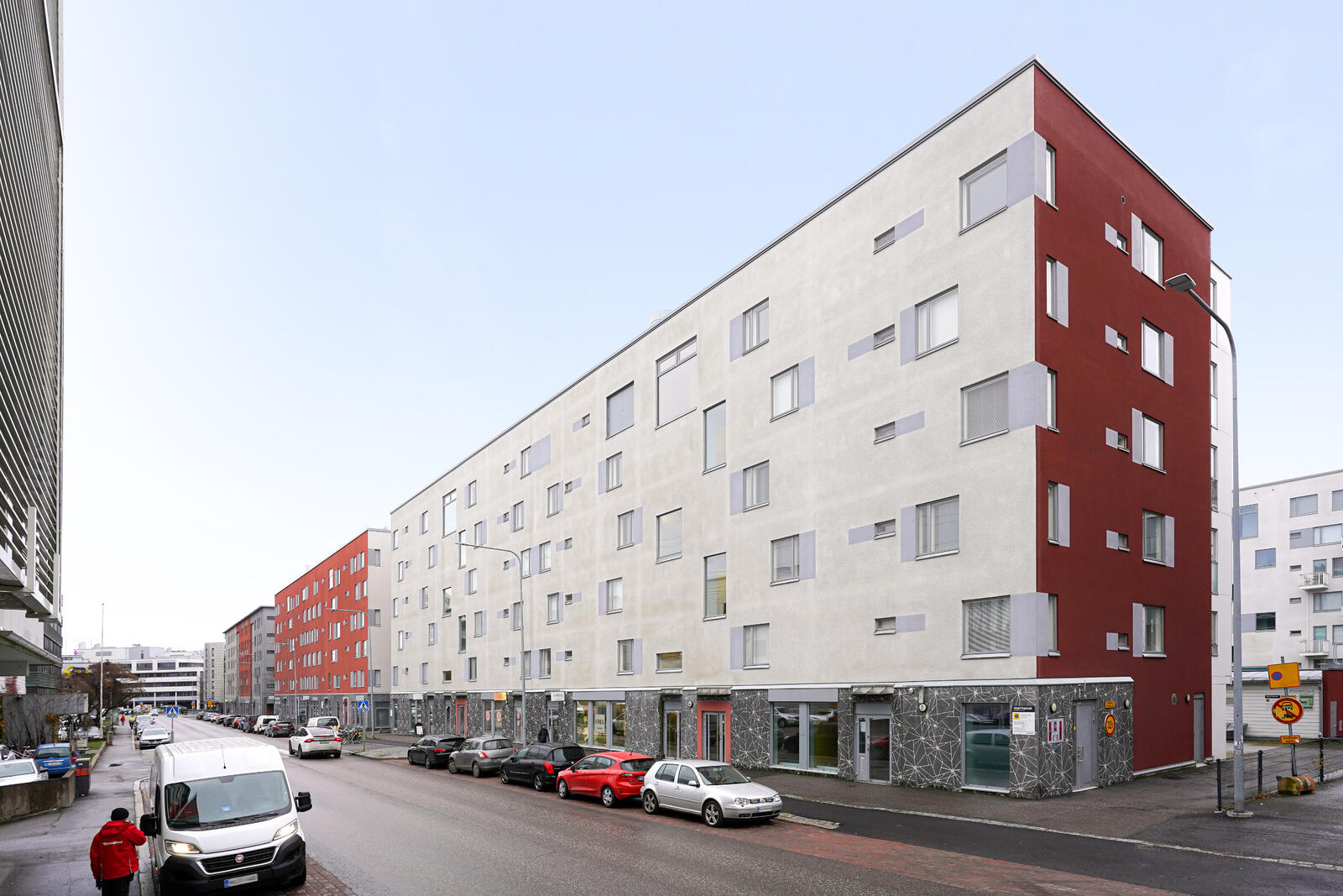 Julkisivukuva 2