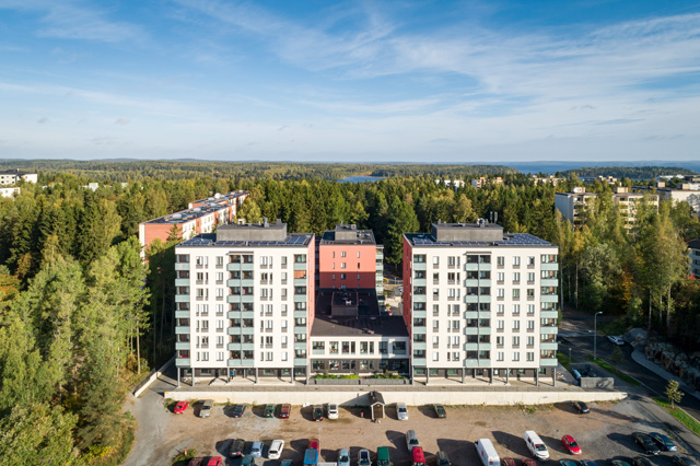 Julkisivukuva 2