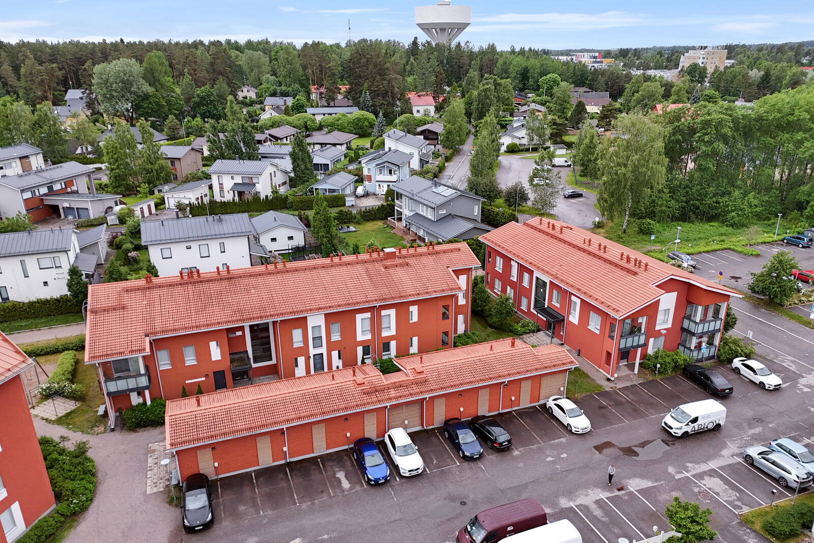 Julkisivukuva 3