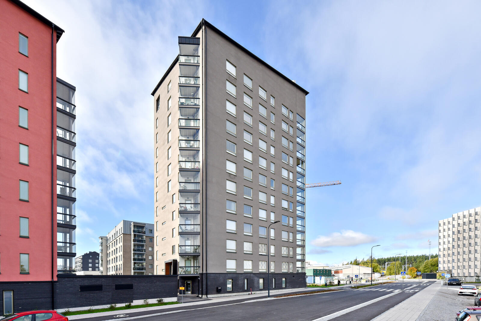 Julkisivukuva 3